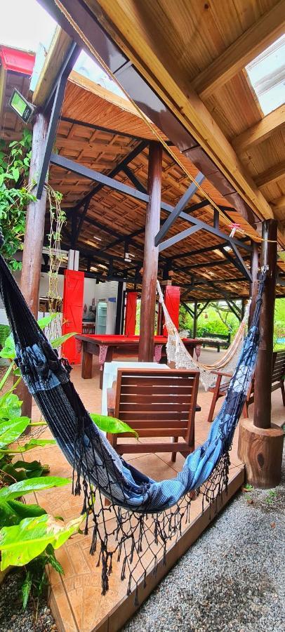 Areias Do Embaú Inn